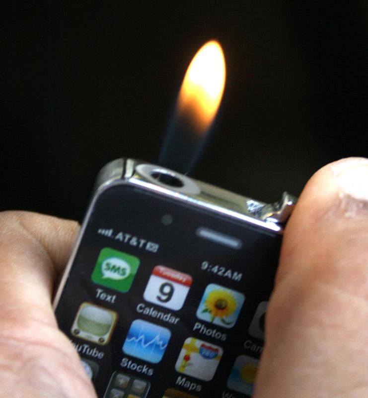 Iphone shape Novelty Refillable Butane Cigarette Lighter