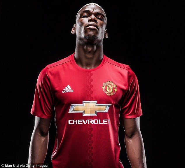 3704CF5000000578-0-image-m-6_14707050751