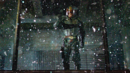  photo Dredd-Shattered-Glass-Cinemagraph_zps89e28049.gif